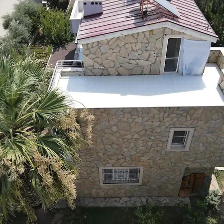 Semi-detached House Holiday home *